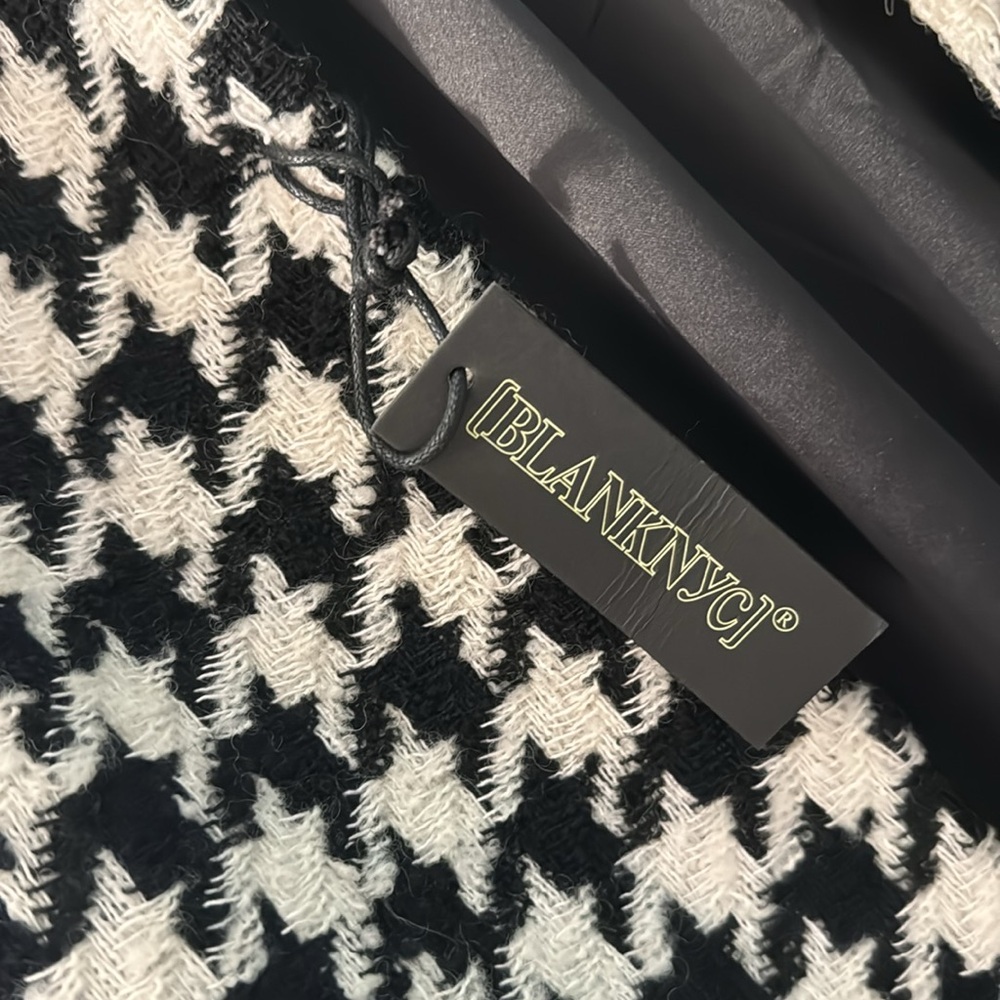Blank NYC Coat - Picture 4 of 6